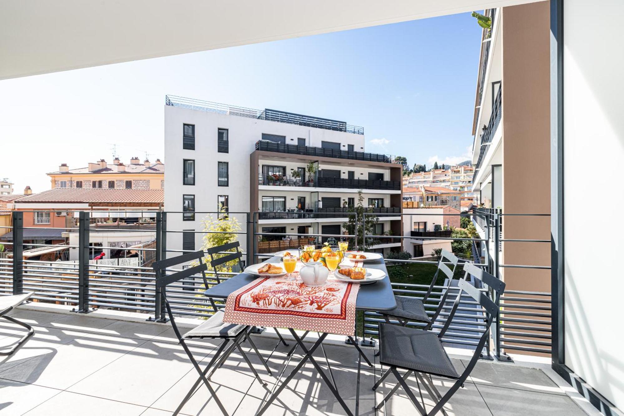 Queen Riviera : Climatisation, Parking, Terrasse Mentona Zewnętrze zdjęcie